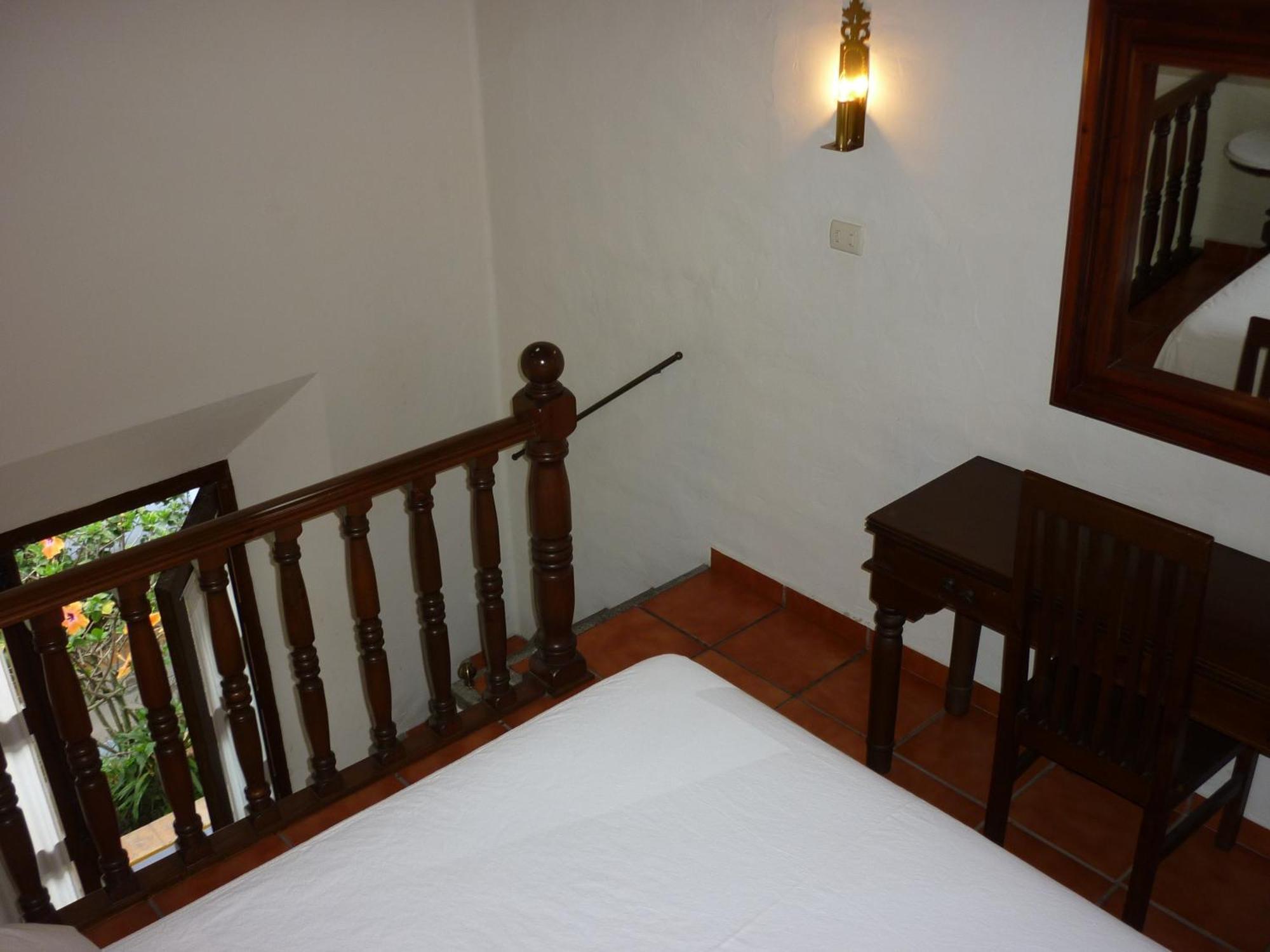 Meson Del Alferez Coatepec Hotel Коатепек Екстериор снимка